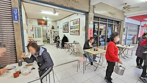 正宗玉芬米粉羹-只賣二樣東西，就能賣超過二十年的老店