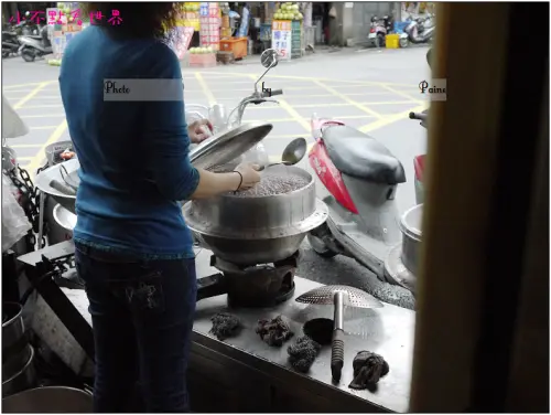 羅東•中山路四十年無名紅豆湯好暖和(陳萬枝紅豆湯圓) 