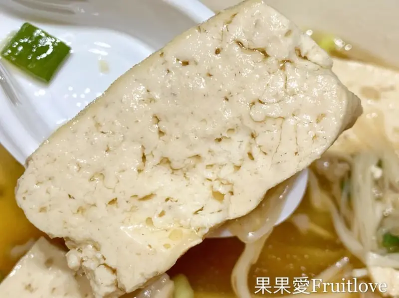 宜蘭羅東財記臭豆腐   臭得夠味   湯頭甘醇   五種臭豆腐吃法  滿足每一位饕客的味蕾  宜蘭在地美食 　親子友善