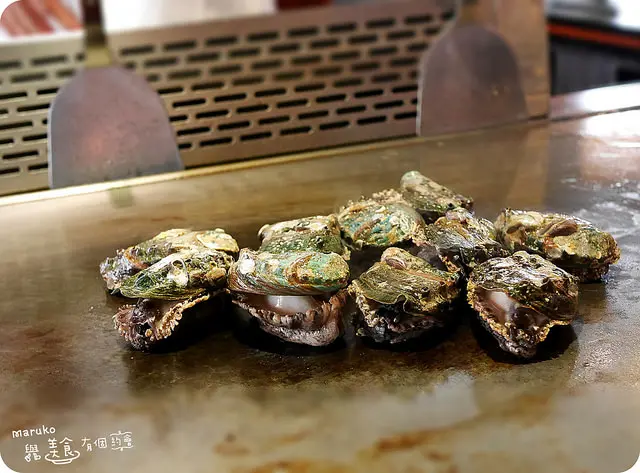 【宜蘭小旅行】饗宴互動式鐵板燒餐廳～無菜單頂級鐵板燒來自南方澳新鮮海味逗趣互動用餐氛圍，讓人回味！
