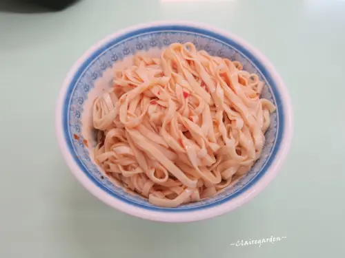 宜蘭 喥咕麵~排隊到喥咕的好吃美味乾麵。超值餛飩魚丸湯