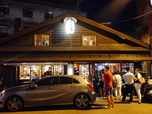 人氣爆滿居酒屋名店-吳留手