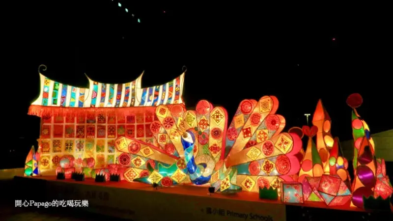 台北燈節2017搶先看：從北門到西本願寺就一條路上，觀光客捷足先登囉！（展期2.4-2.12）