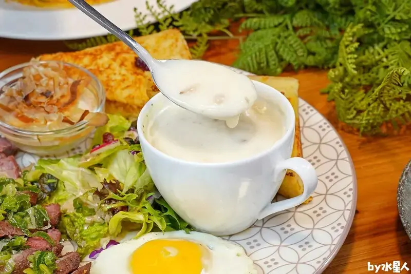 春三朝午：台中必吃早午餐，超狂3隻酥炸雞腿義大利麵、雙倍牛排