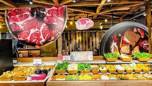 2022林口新開餐廳【肉多多火鍋林口昕境店】蔬食自助吧無限享用/268起就可以吃到飽/林口CP值高火鍋店