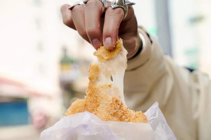 嘉義阿婆炸麻糬  嘉義美食 兩小時就會賣完的古早味銅板美食 非常好吃