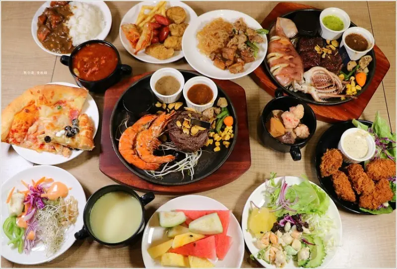 【高雄‧鳳山】牛室炙燒牛排BEEFHOUSE 高雄鳳山店‧半自助式吃到飽，只要一個排餐熱食、PIZZA、冰品、飲品，無限量供應