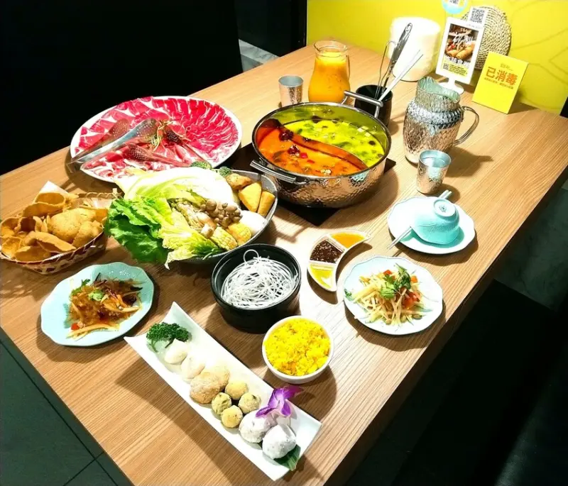 [排隊宵夜名店推薦]火鍋迷必吃名店!追樂祕式泰鍋物，讓老饕追尋人間滋味的五感之樂