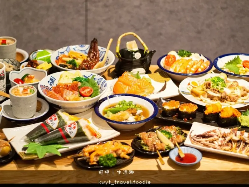 【九屋太平の聚客所】太平日式料理推薦，浮誇系生魚片丼飯，料好實在聚爽捲│菜單