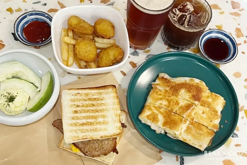 萬華龍山寺文青風早餐推薦｜穗月朝食・手工脆皮蛋餅、湯種肉蛋花生醬吐司