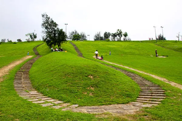 【台北市景點】福德坑環保復育公園。台北市免費滑草大推薦