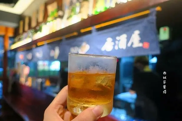 夜こそ Yorukoso｜三重龍濱路上唯一一間居酒屋！越夜越美麗～美味串燒吃起來！激推明太子雞肉串、白醬海鮮烏龍麵！