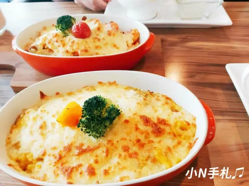 桃園火車站美食：艾提咖啡館 Aity Cafe 聚餐首選，義式料理、披薩、蜜糖吐司、鬆餅、咖啡 - 小N手札 Nancynote