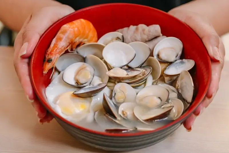 巷弄美食！每日限量50碗不到百元鍋燒意麵，珍珠奶茶鍋燒意麵更是讓人意想不到的美味