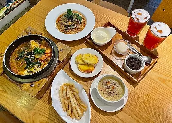 台北市｜大同區｜複合式｜歐兔啡食館（圓山捷運館）