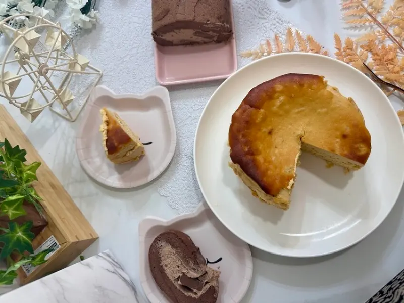 全台。宅配︱歐卡諾諾okarollroll美味的人氣宅配甜點︱台農57號地瓜巴斯克蛋糕&可可咖啡凍毛巾捲開箱