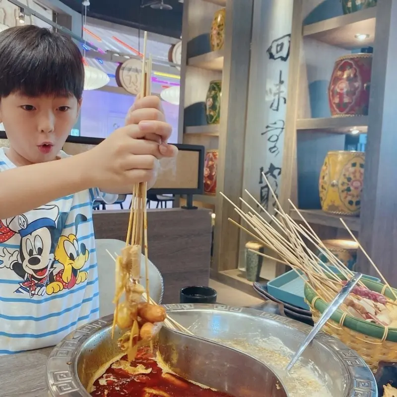 高雄美食 夢時代購物中心 御串燒 吃到飽～好滿足吶～