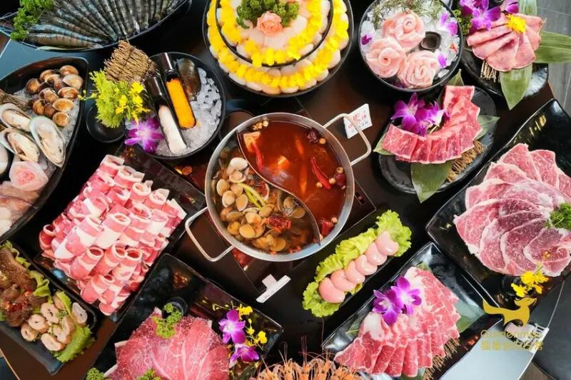 台中美食｜新馬辣經典麻辣鍋Plus 雙和牛吃到飽 超過150種食材絕對是吃貨的天堂