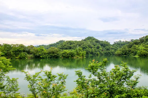 【新竹景點】沙湖壢藝術村。坐擁寶山水庫的湖光山色,感受藝術氣息的景觀餐廳