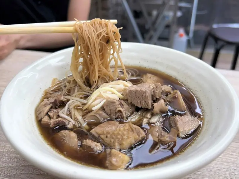 鐘予原味當歸鴨 公館店｜大份量鮮嫩鴨腿飯！當歸系列夏季進補好選擇！公館小吃推薦、台電大樓小吃推薦、台北小吃推薦、台北外送推薦 - 佛系旅遊筆記