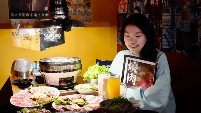 [台中] Hi 燒肉！台中炭火燒肉～超特別內臟燒肉這裡都有！逢甲燒肉／西屯區燒肉推薦