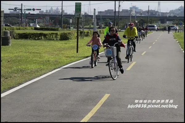 新北。幸福水漾公園八里左岸老街單車行