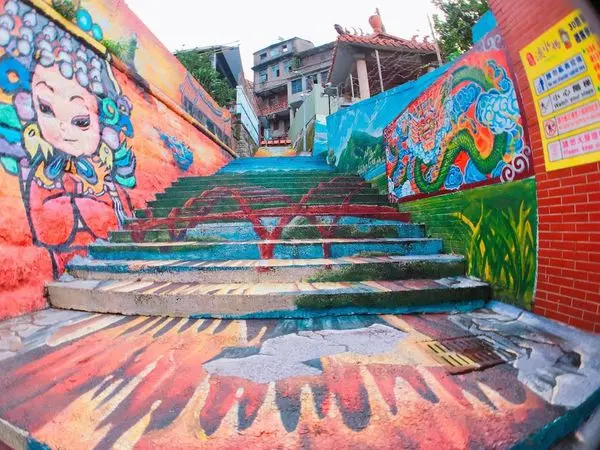 2017淡水最新景點【3D彩繪階梯重建街戀愛巷】與淡水古蹟相遇發現愛/漁人碼頭新3大打卡景點/愛戀漁人碼頭情人月活動