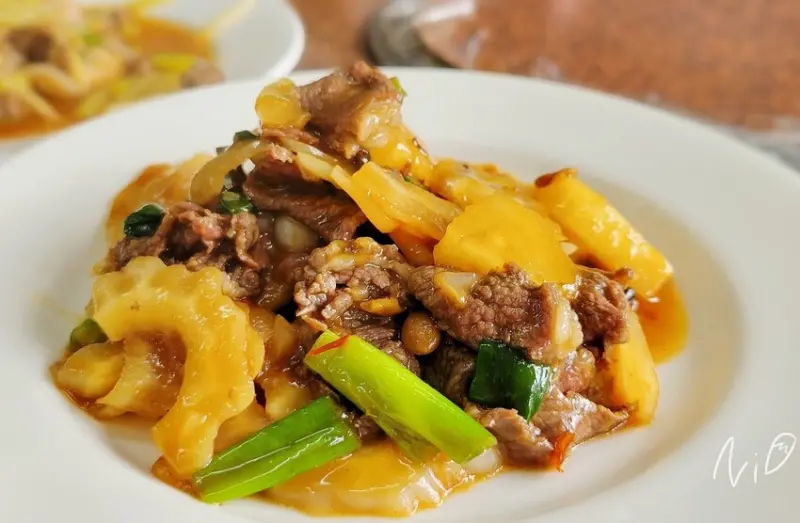 [高雄岡山]禾新羊肉店。炒鳳梨苦瓜羊&當歸羊肉湯