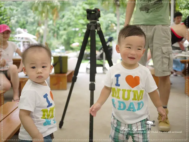 [育兒]三寶相聚好黑皮。三峽 皇后鎮森林