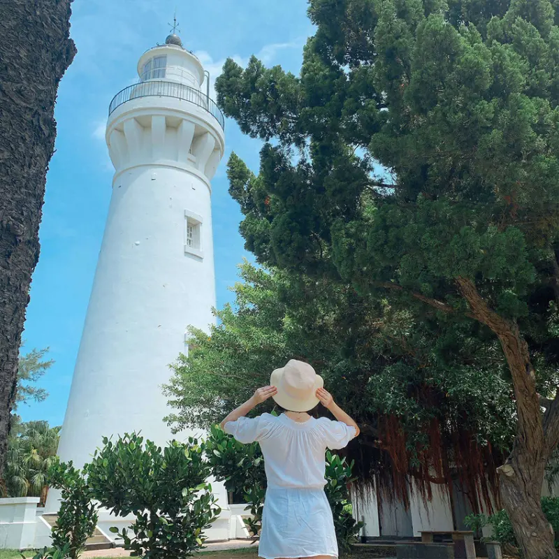 桃園白沙岬燈塔：寧靜又帶點孤獨的領航者│指引漁人回家路【網美景點】