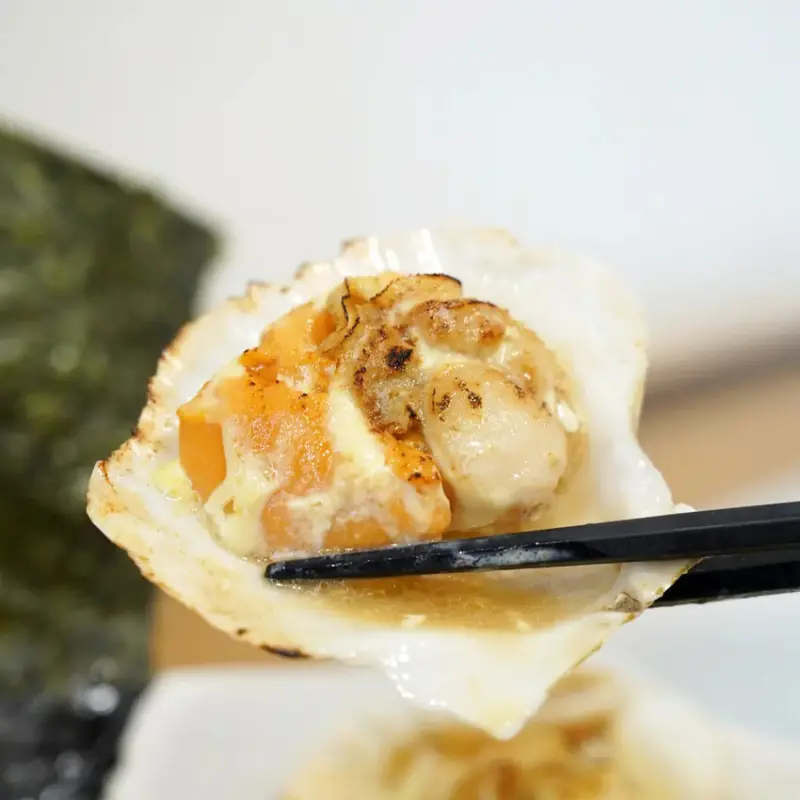 台南拉麵控看過來～超豐盛特盛豚骨拉麵、地獄麻辣叉燒乾拌麵，鶴