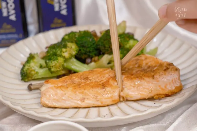 宅配美食｜一瓶含有20顆酪梨，香蒜、萊姆風味炒菜、油煎超萬用