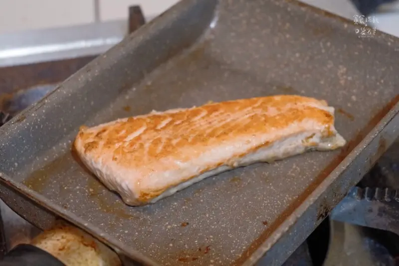 宅配美食｜一瓶含有20顆酪梨，香蒜、萊姆風味炒菜、油煎超萬用