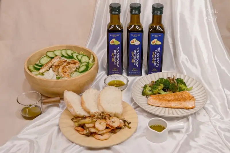 宅配美食｜一瓶含有20顆酪梨，香蒜、萊姆風味炒菜、油煎超萬用