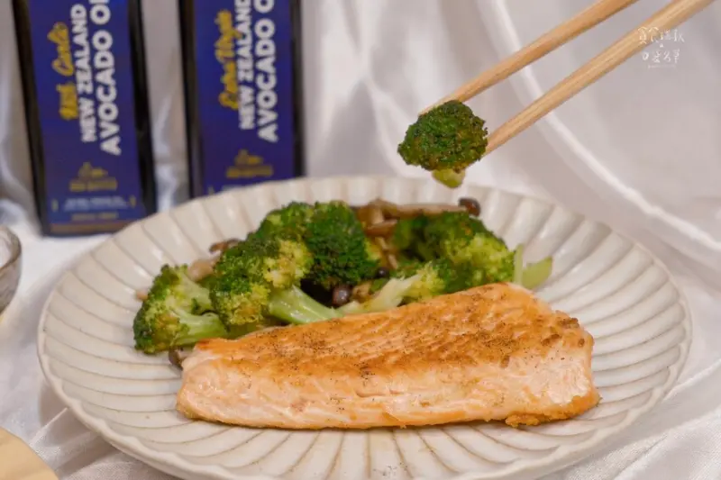 宅配美食｜一瓶含有20顆酪梨，香蒜、萊姆風味炒菜、油煎超萬用