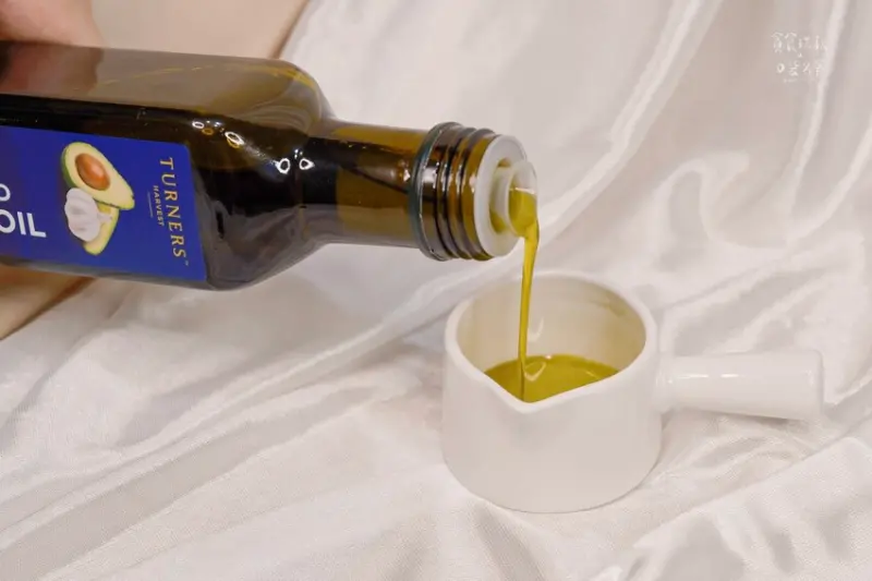 宅配美食｜一瓶含有20顆酪梨，香蒜、萊姆風味炒菜、油煎超萬用