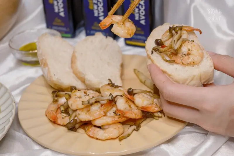 宅配美食｜一瓶含有20顆酪梨，香蒜、萊姆風味炒菜、油煎超萬用