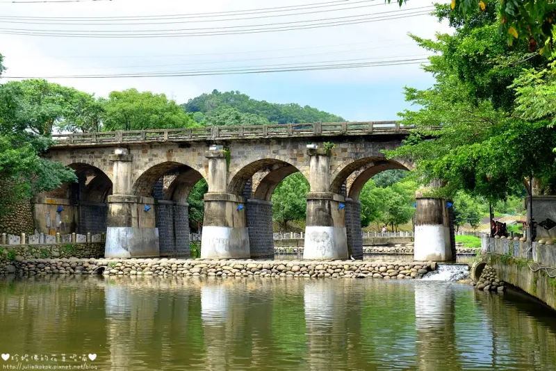 【新竹-關西鎮】典雅壯觀的東安古橋 & 牛欄河親水公園