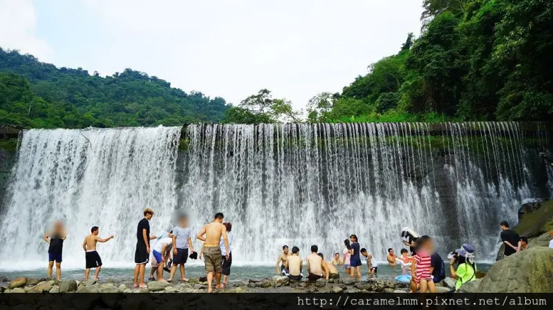 【新竹北埔】北埔冷泉 透心涼消暑氣 大自然水簾瀑布 天然SPA 免門票 新竹一日遊