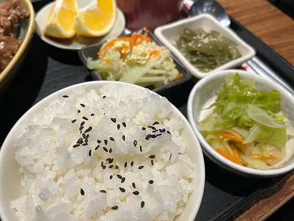 LINE_ALBUM_出國前的圖片_250209_134