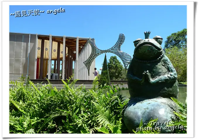 ▪ 南投~孕育新生的紙教堂