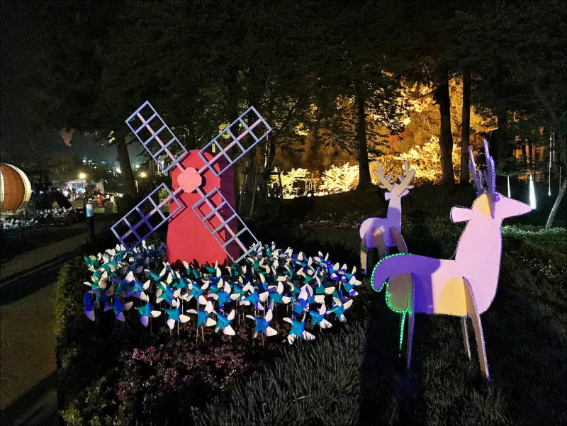 [南投] 清境農場小瑞士花園 吃紙箱王有送票 還可以看2017清境風車節轉轉風車夏季親子遊活動