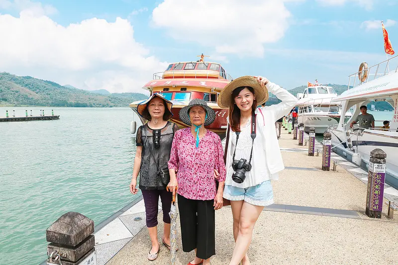 《遊記》生日與家人同遊。日月潭