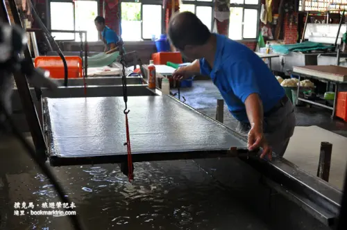 原來手工紙是這麼製造的啊！體驗紙藝DIY及拓印樂趣就在廣興紙寮