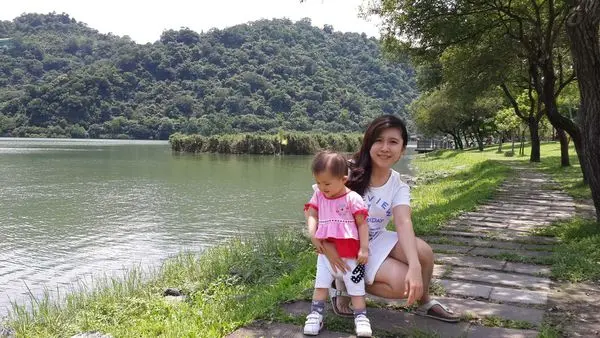 【宜蘭-遊】美麗如畫的梅花湖~踩腳踏車遊湖是如此愜意