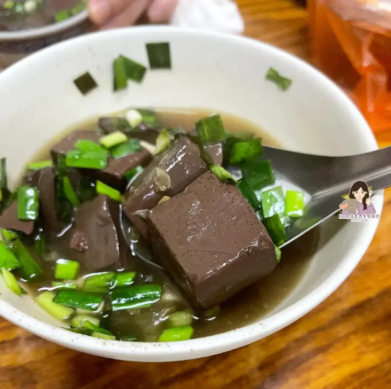 【苗栗美食】珈味鮮豬血湯｜附菜單，中藥提煉的豬血湯，內用可免