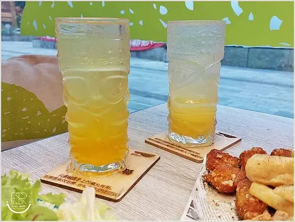 玩逗樹咖啡中原店 (16).jpg