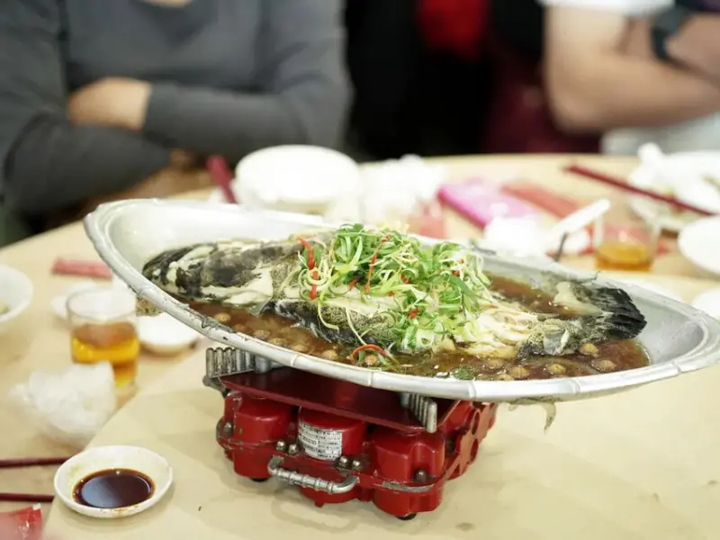 高雄展覽館尾牙宴│龍蝦、石斑、佛跳牆澎湃饗宴│交給屏東潮州聞