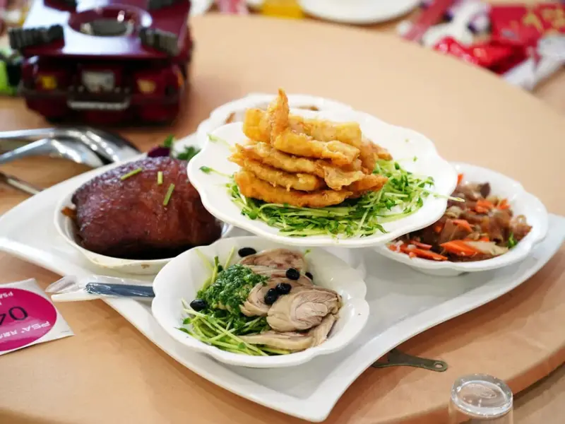 高雄展覽館尾牙宴│龍蝦、石斑、佛跳牆澎湃饗宴│交給屏東潮州聞