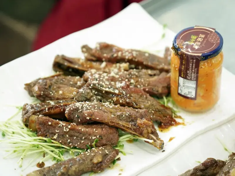 高雄展覽館尾牙宴│龍蝦、石斑、佛跳牆澎湃饗宴│交給屏東潮州聞